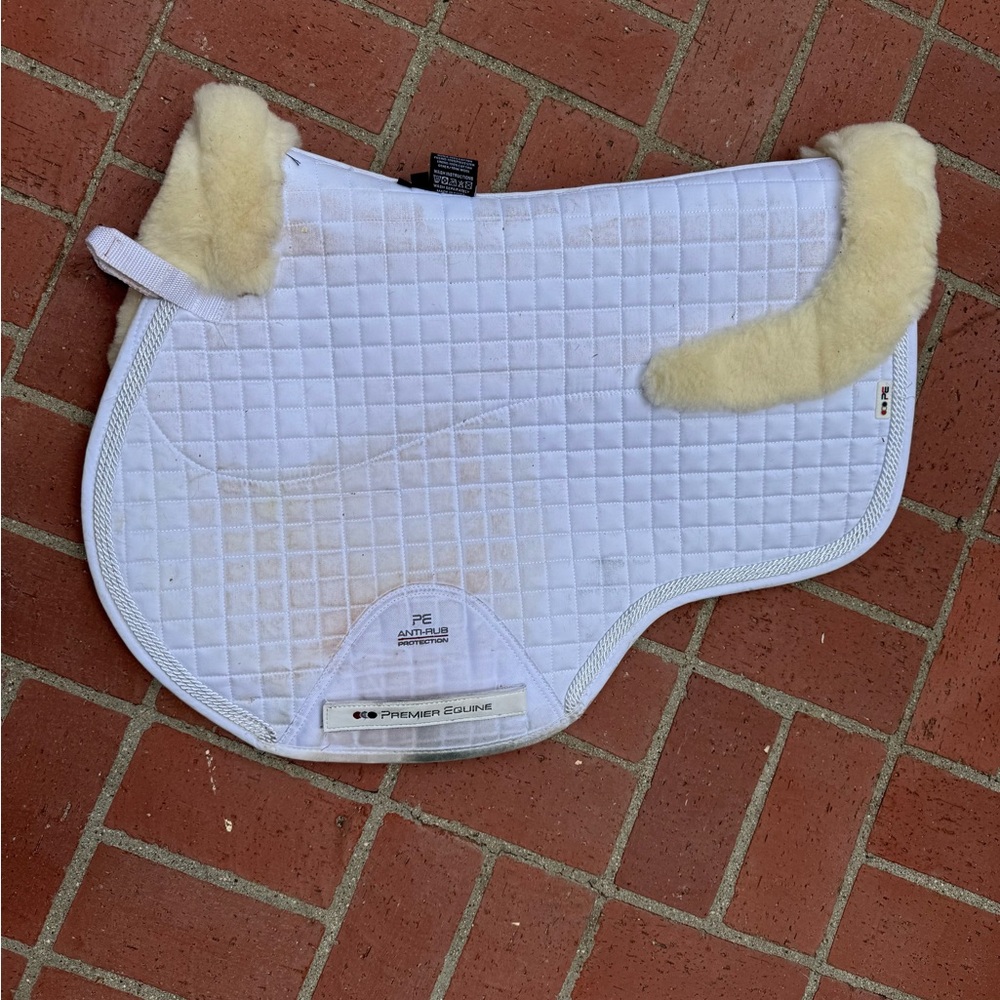 Premier Equine Sheepskin Saddle Pad with Sheepskin Trim